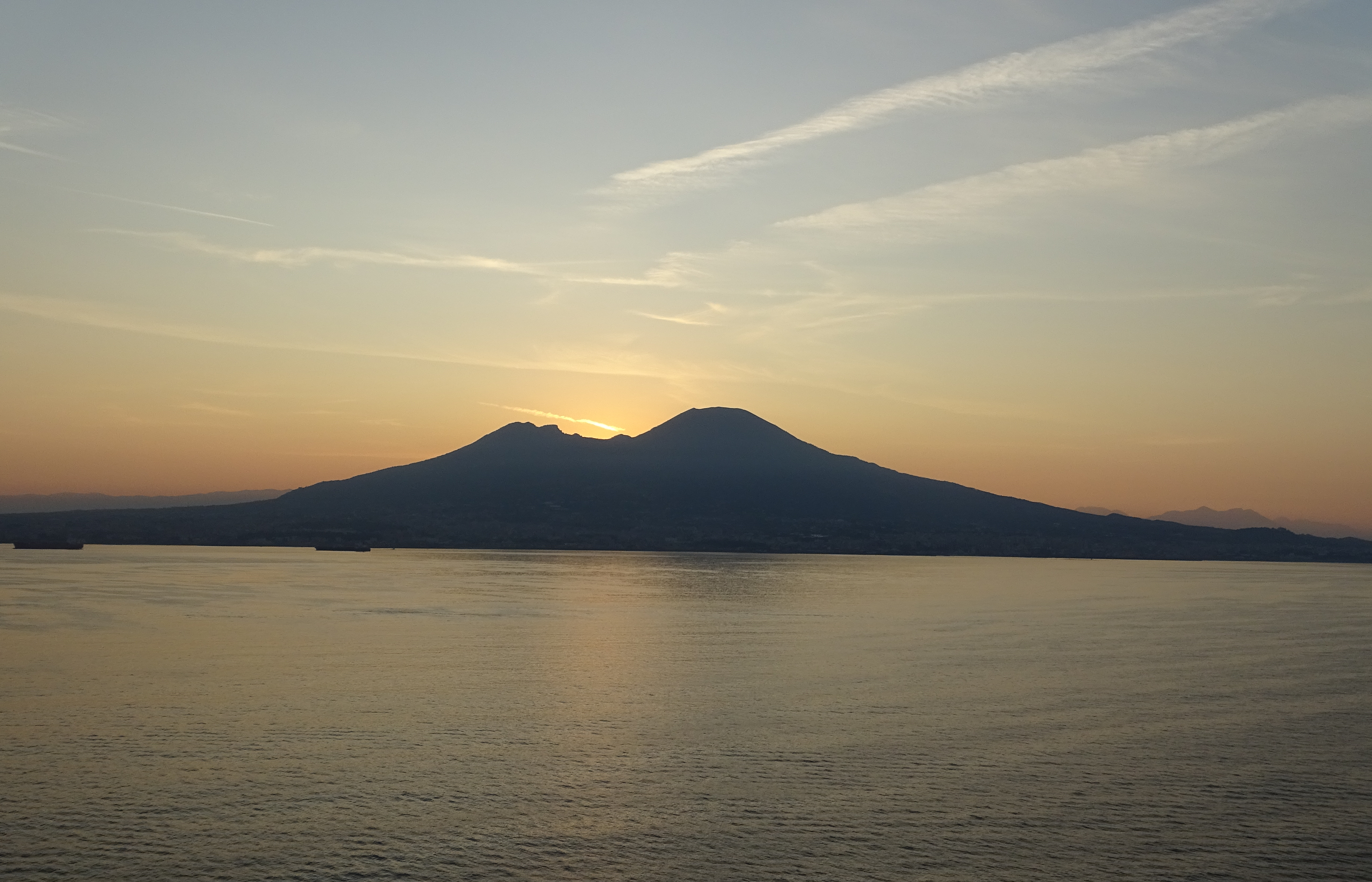Mount_Vesuvius_06