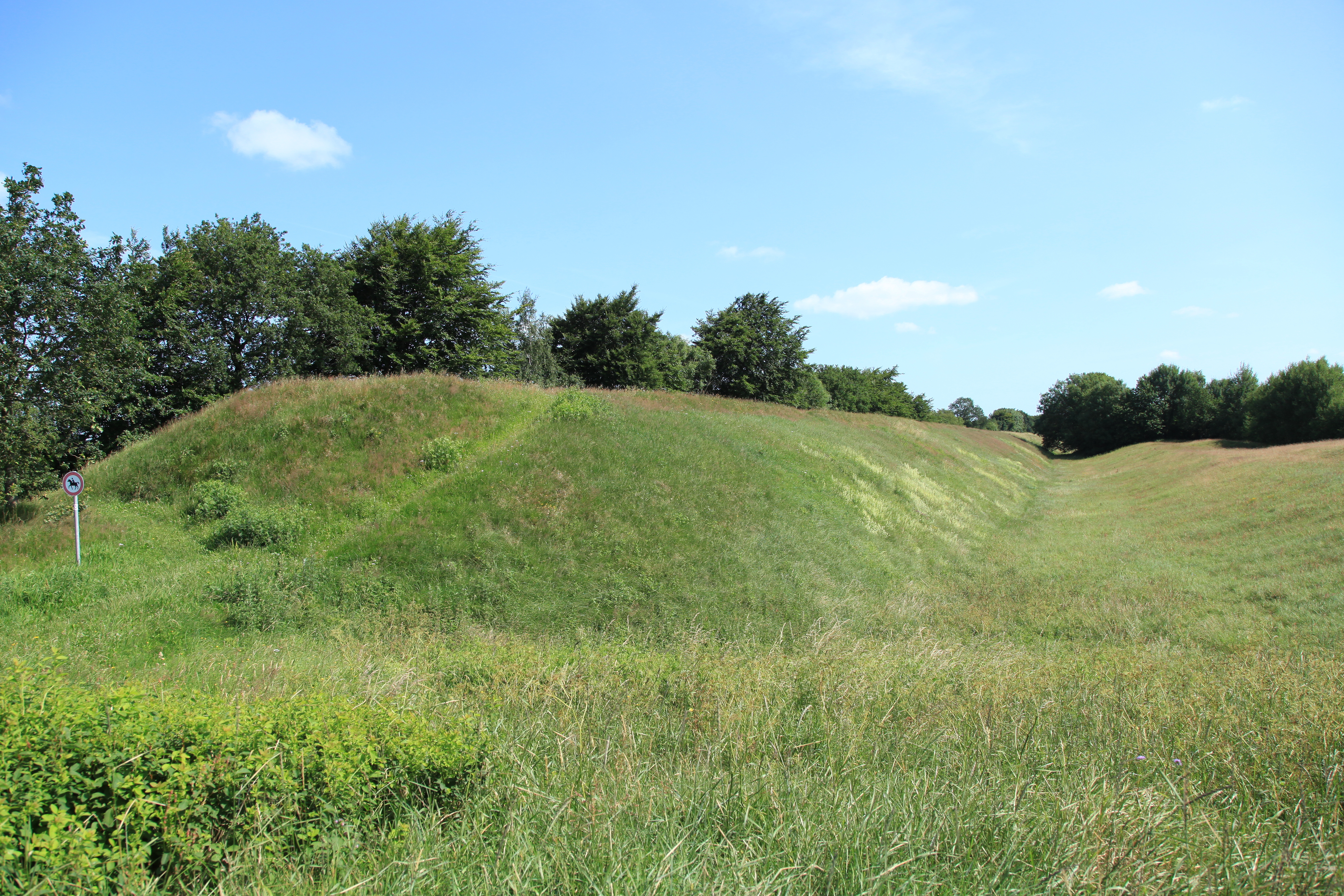 Dannewerk_-_Margarethenwall_-_Danewerk_10_ies